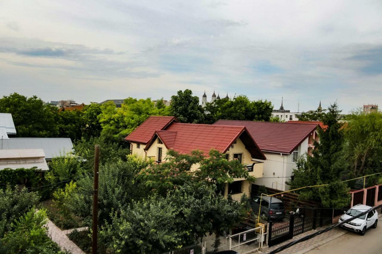 Casa Marguta Hotel Iasi Exterior foto